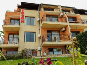 Villa Iztok